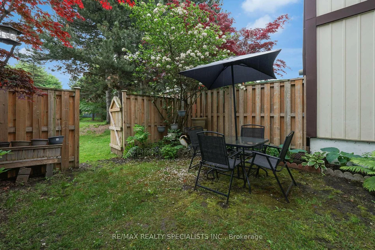 6650, Falconer, Streetsville, Mississauga