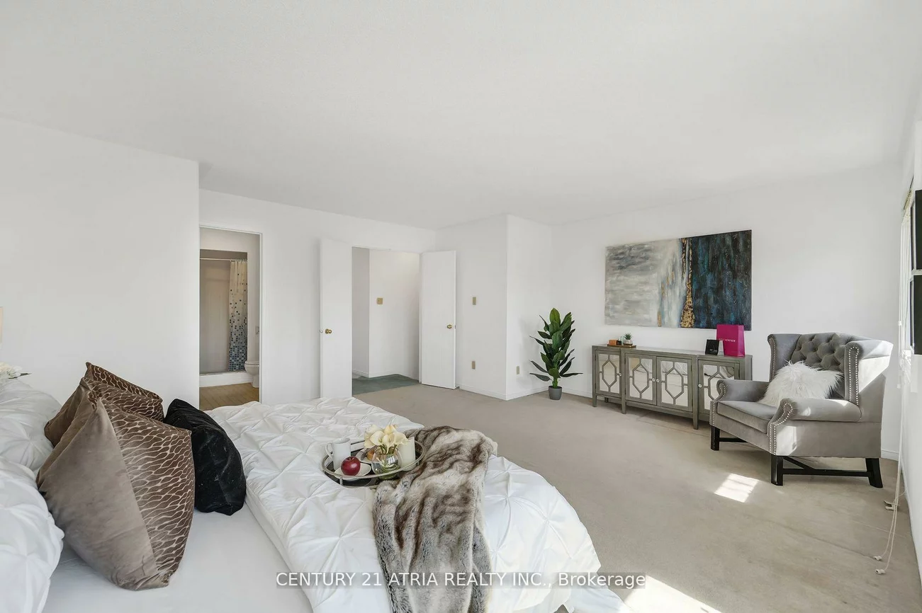 1485, Torrington, East Credit, Mississauga