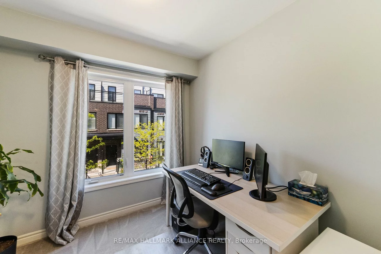 1150, Stroud, Clarkson, Mississauga