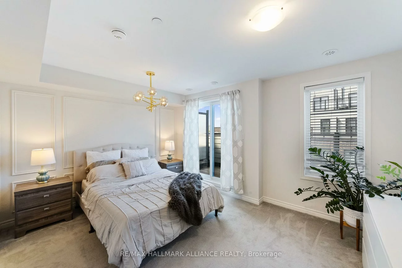 1150, Stroud, Clarkson, Mississauga
