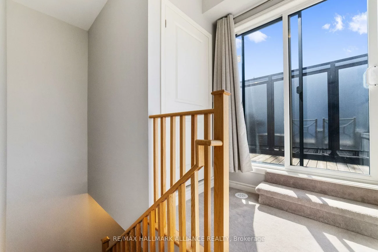 1150, Stroud, Clarkson, Mississauga