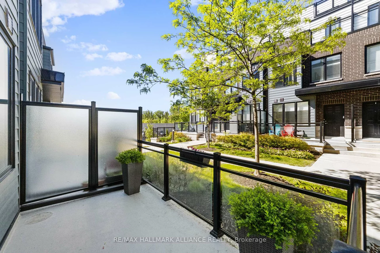 1150, Stroud, Clarkson, Mississauga