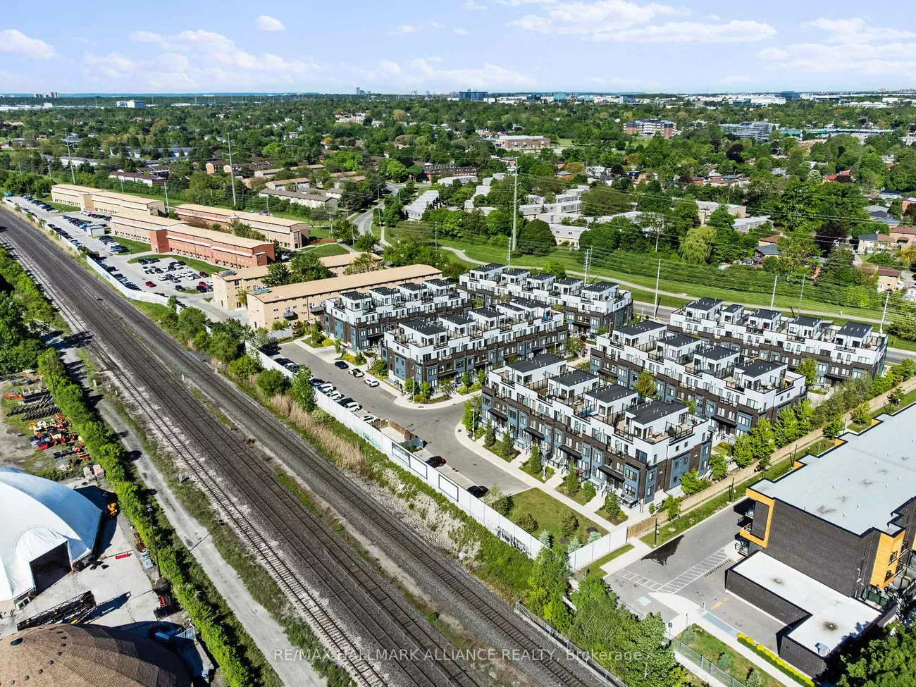 1150, Stroud, Clarkson, Mississauga