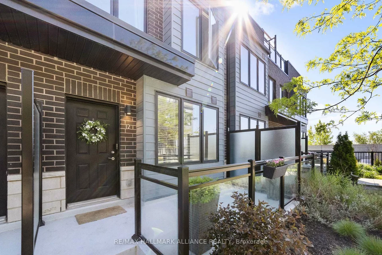 1150, Stroud, Clarkson, Mississauga