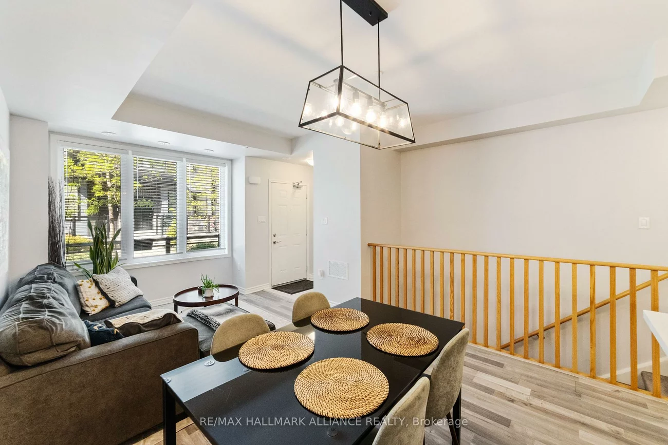 1150, Stroud, Clarkson, Mississauga