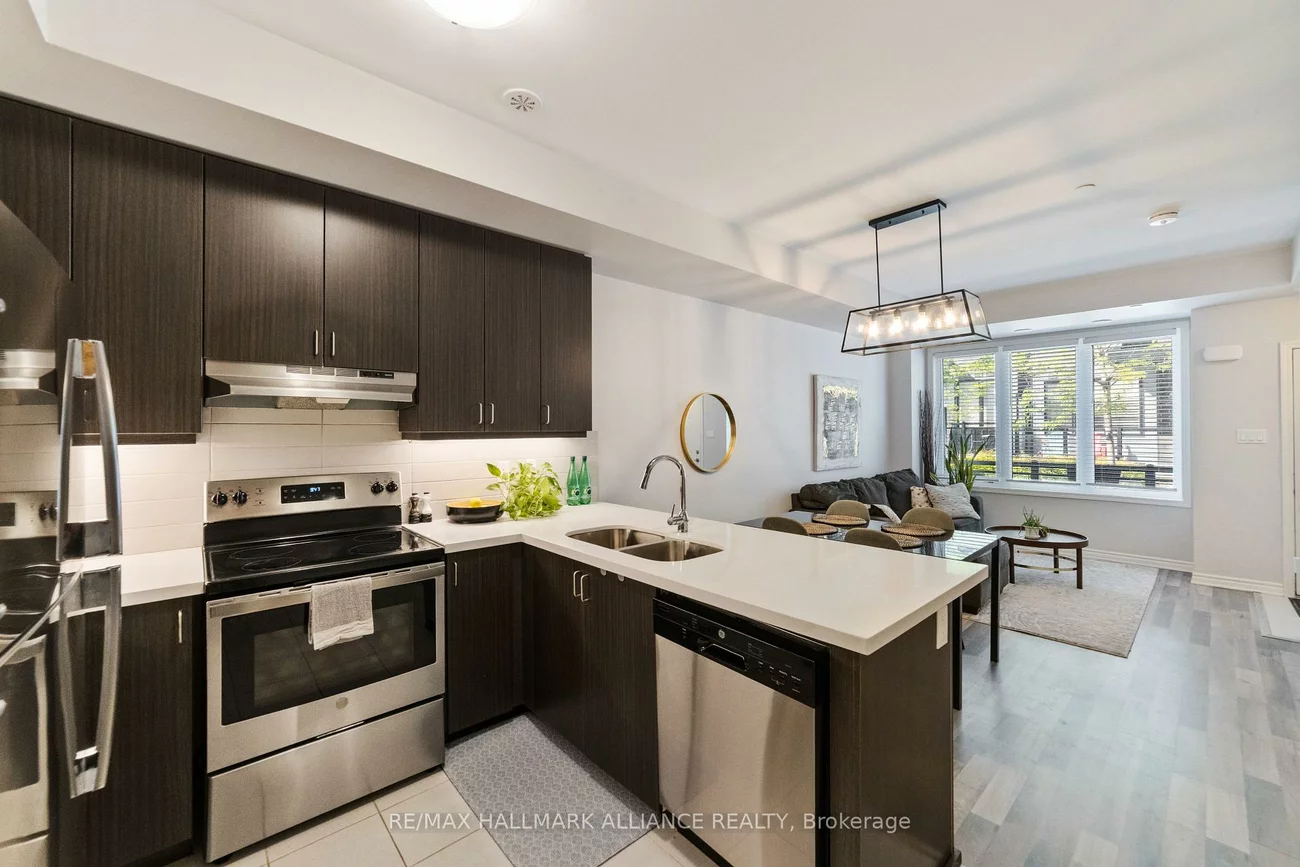 1150, Stroud, Clarkson, Mississauga
