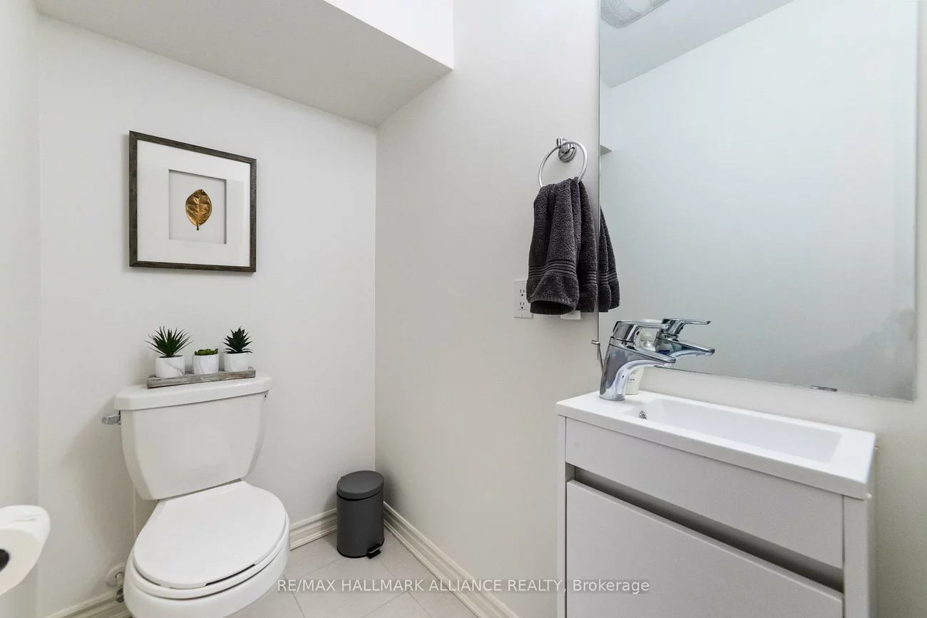 1150, Stroud, Clarkson, Mississauga