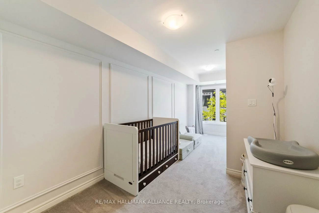 1150, Stroud, Clarkson, Mississauga