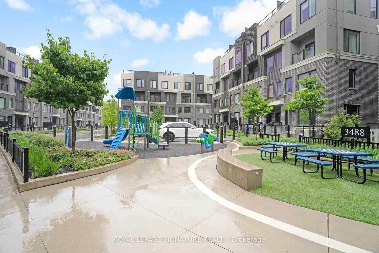 3492, Widdicombe, Erin Mills, Mississauga