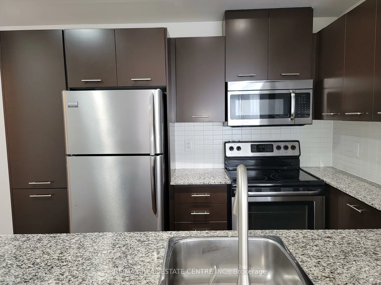 360, Square One, City Centre, Mississauga