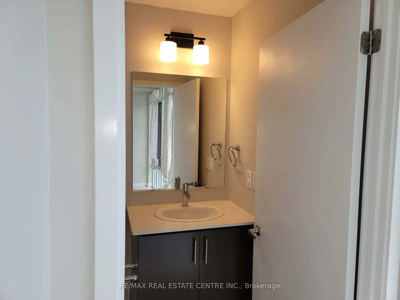 360, Square One, City Centre, Mississauga