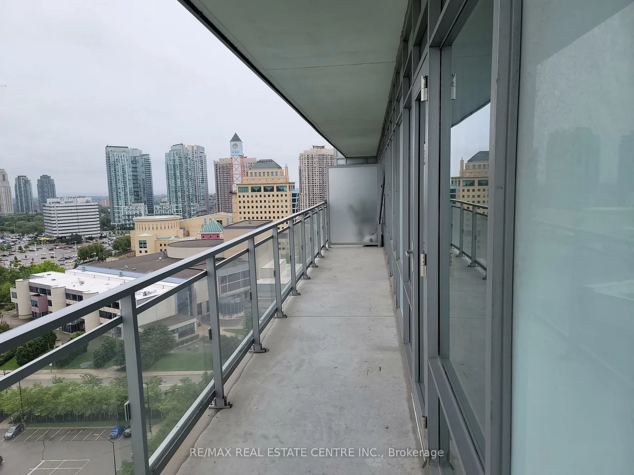 360, Square One, City Centre, Mississauga
