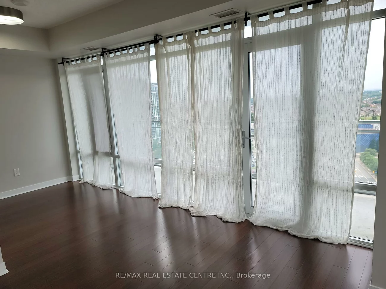 360, Square One, City Centre, Mississauga