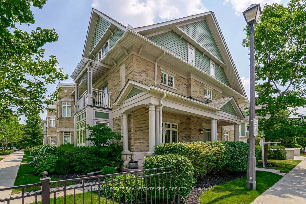 108, Compass, Port Credit, Mississauga
