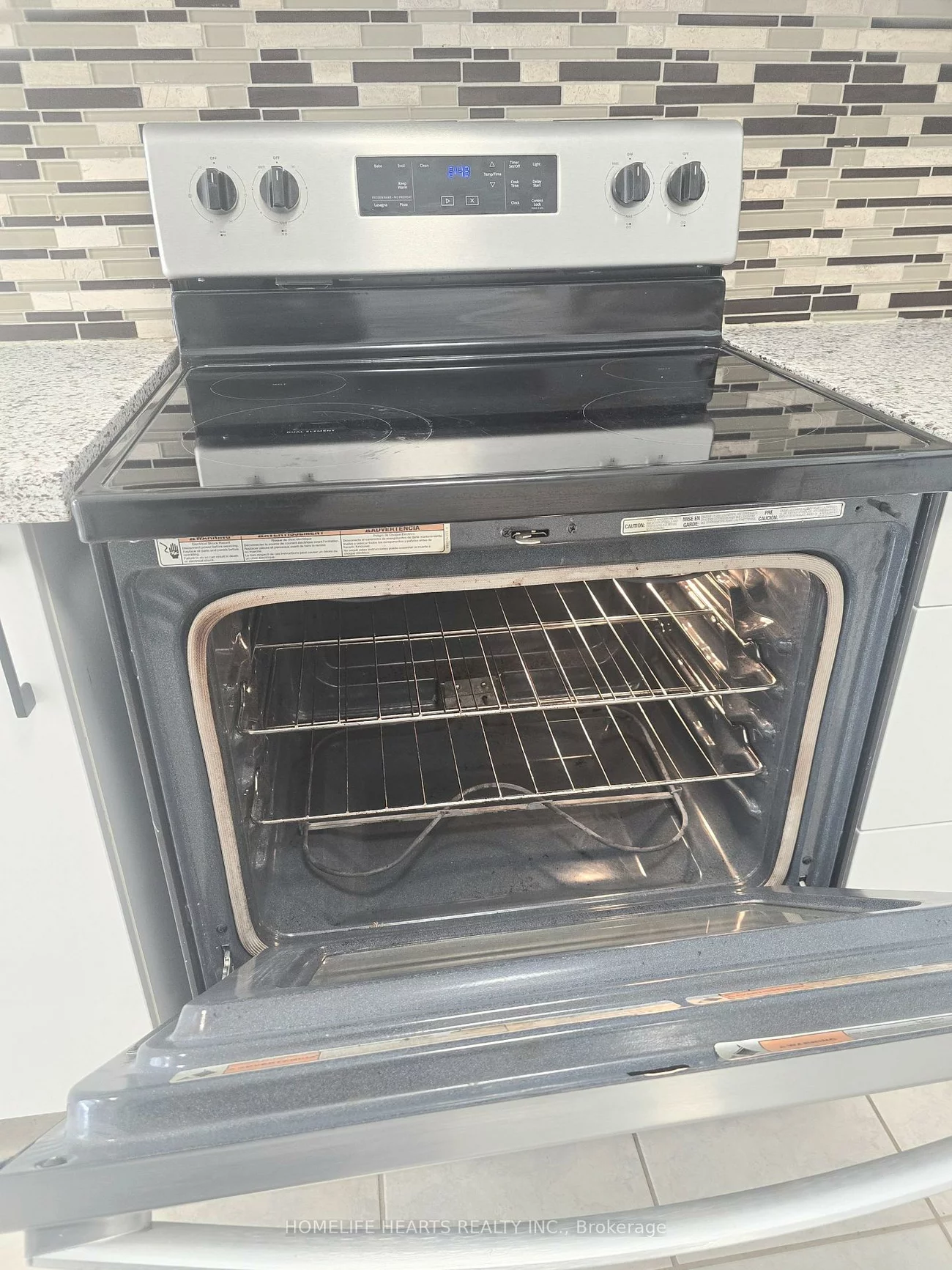 525, Novo Star, Meadowvale Village, Mississauga