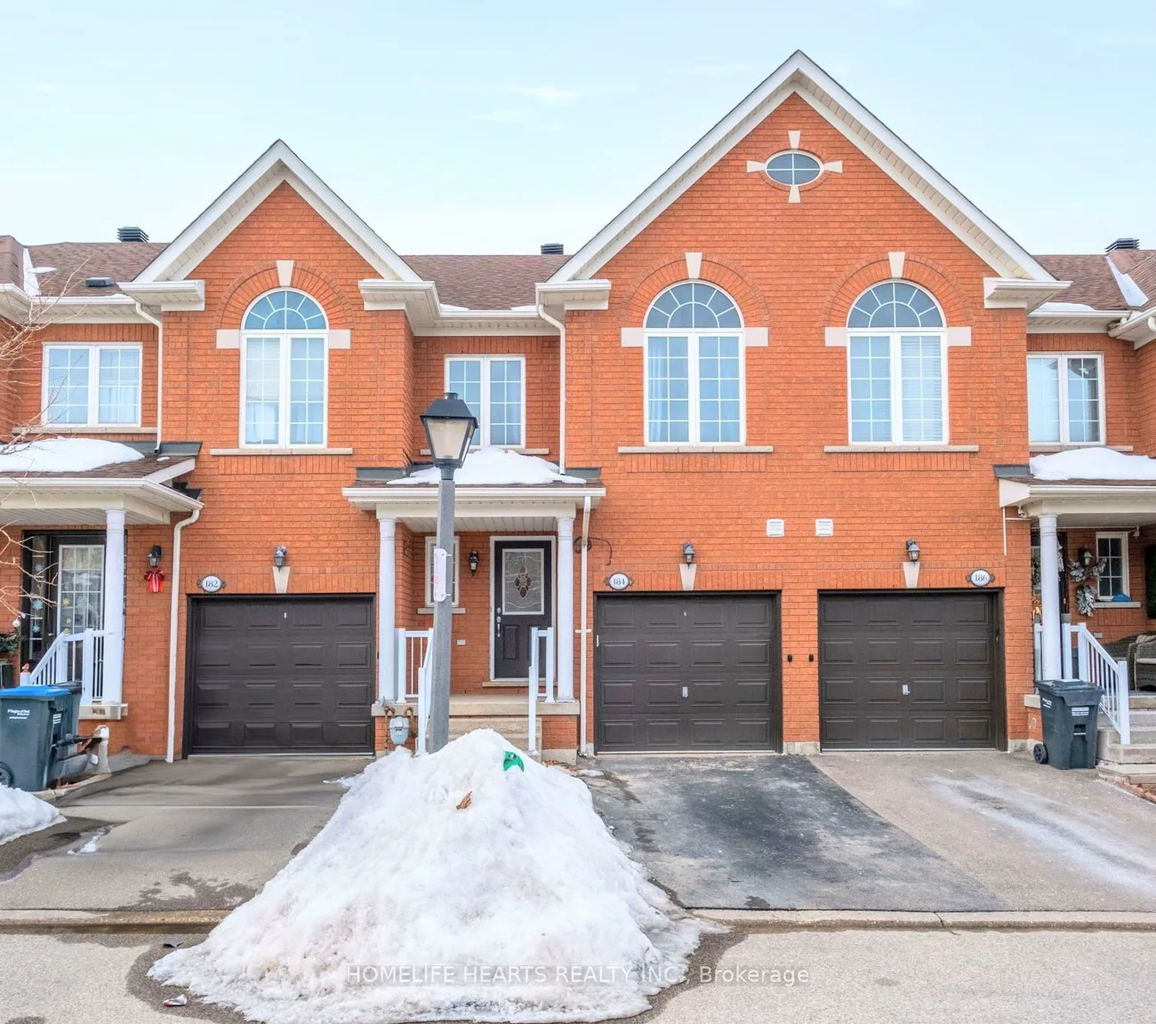 525, Novo Star, Meadowvale Village, Mississauga