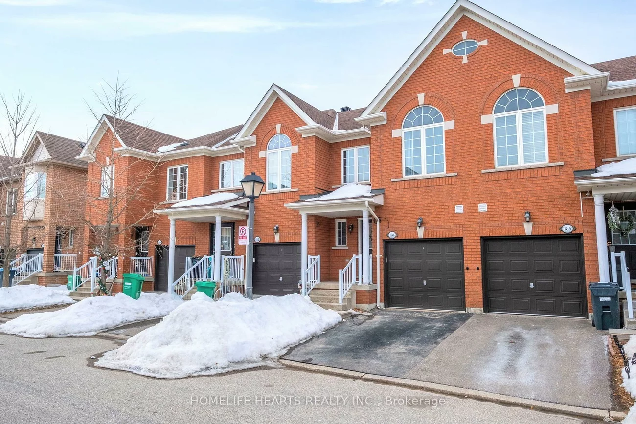 525, Novo Star, Meadowvale Village, Mississauga