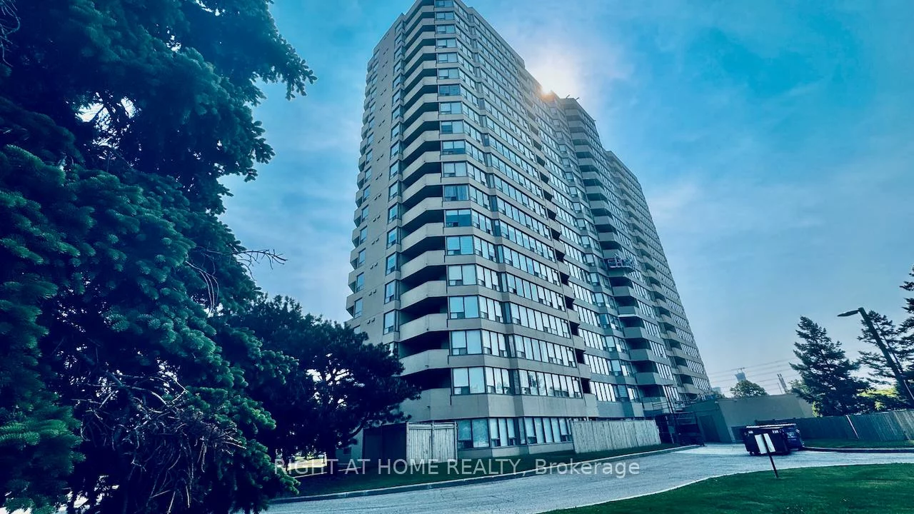 700, Constellation, Hurontario, Mississauga