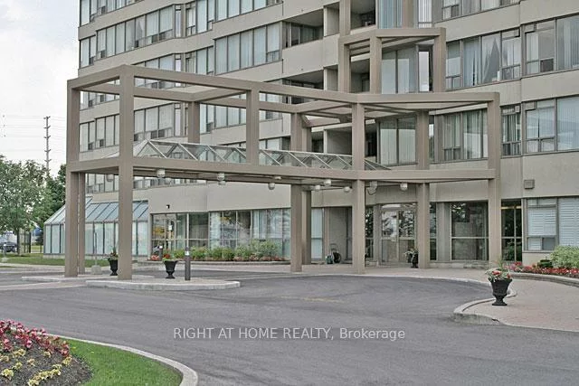 700, Constellation, Hurontario, Mississauga