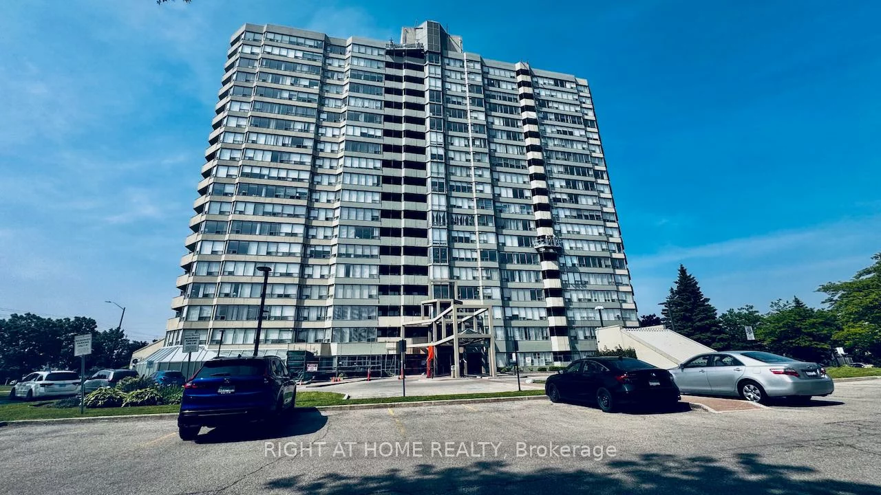 700, Constellation, Hurontario, Mississauga