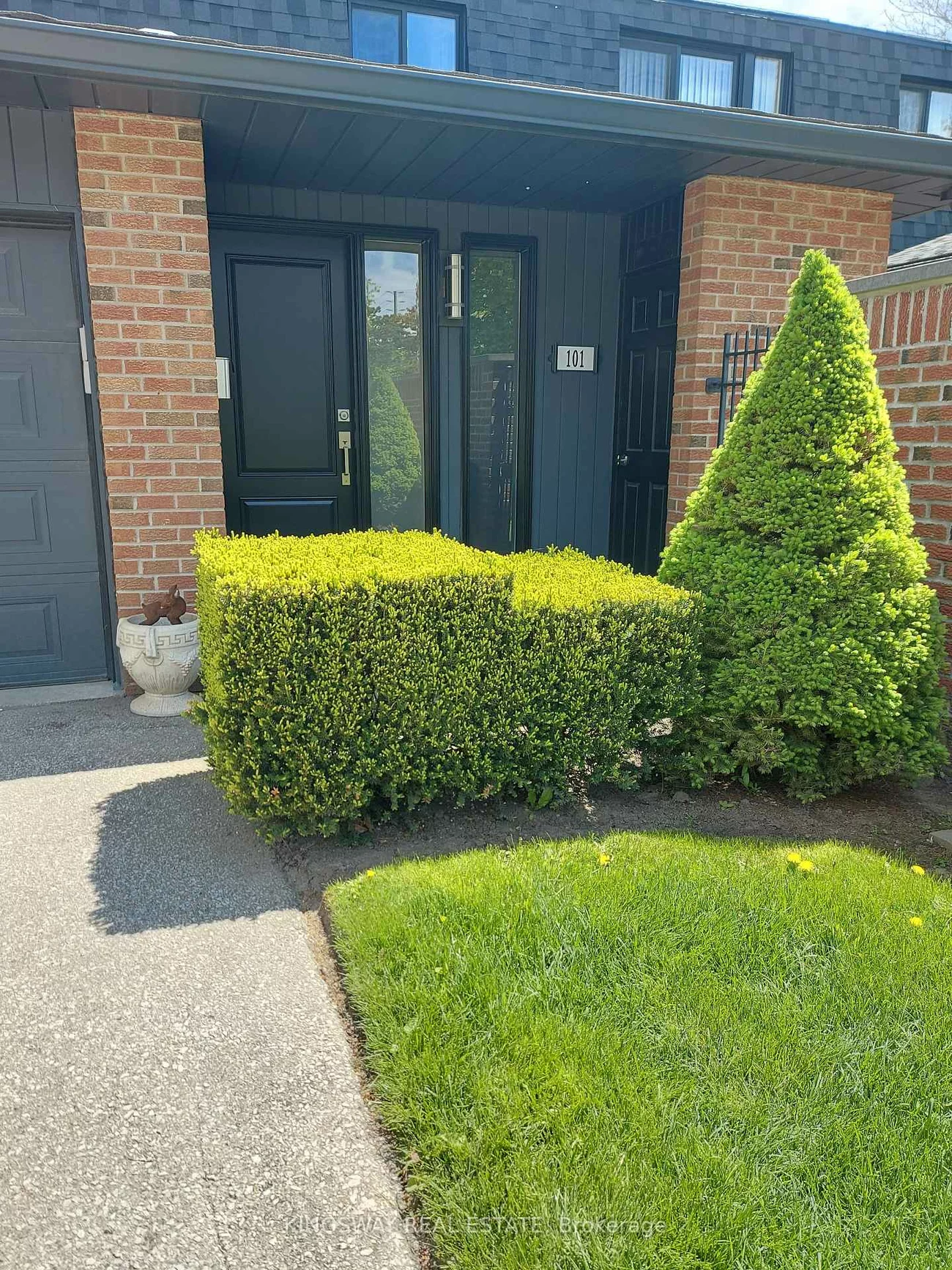 20, Mineola, Mineola, Mississauga