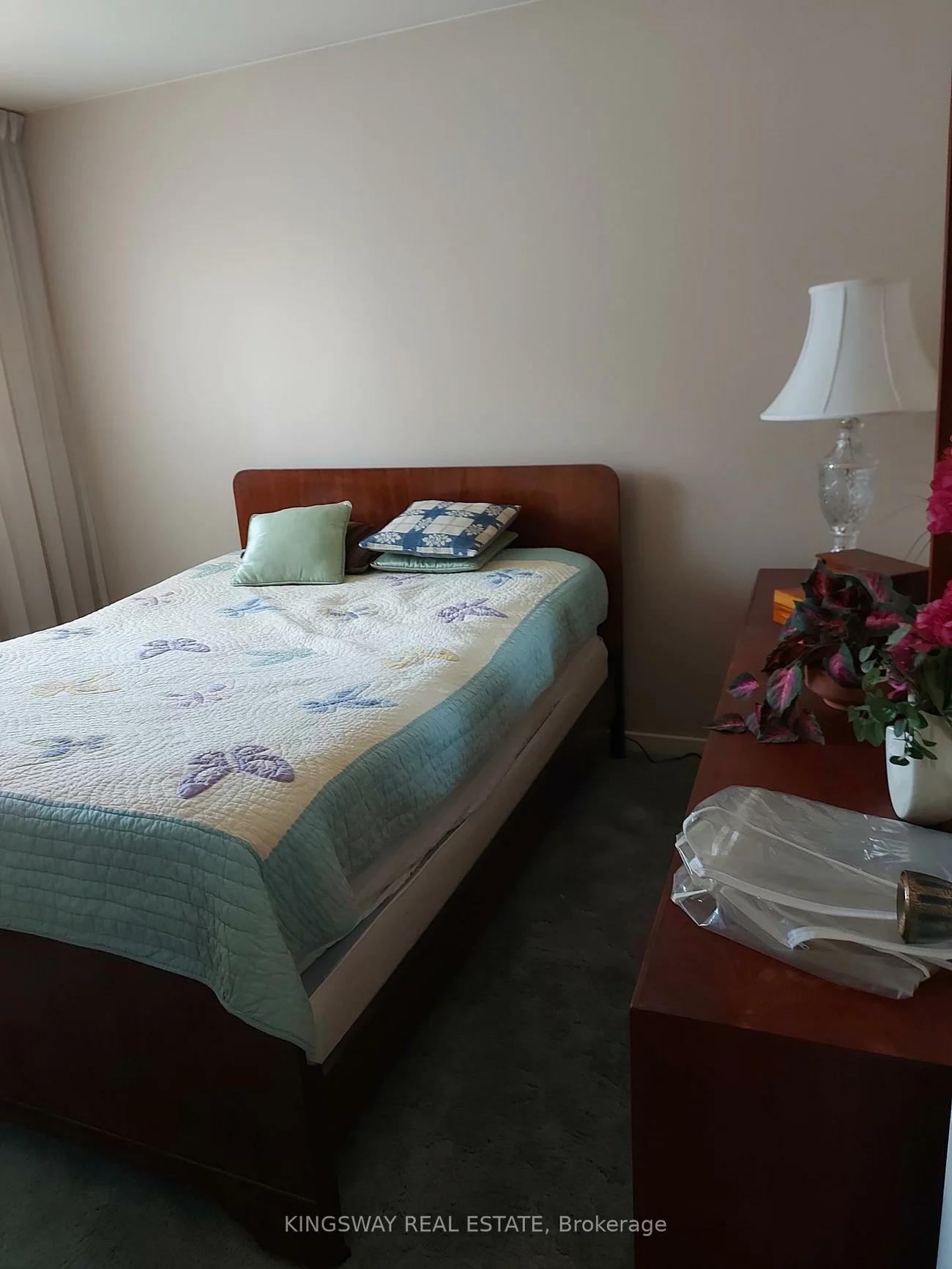 20, Mineola, Mineola, Mississauga