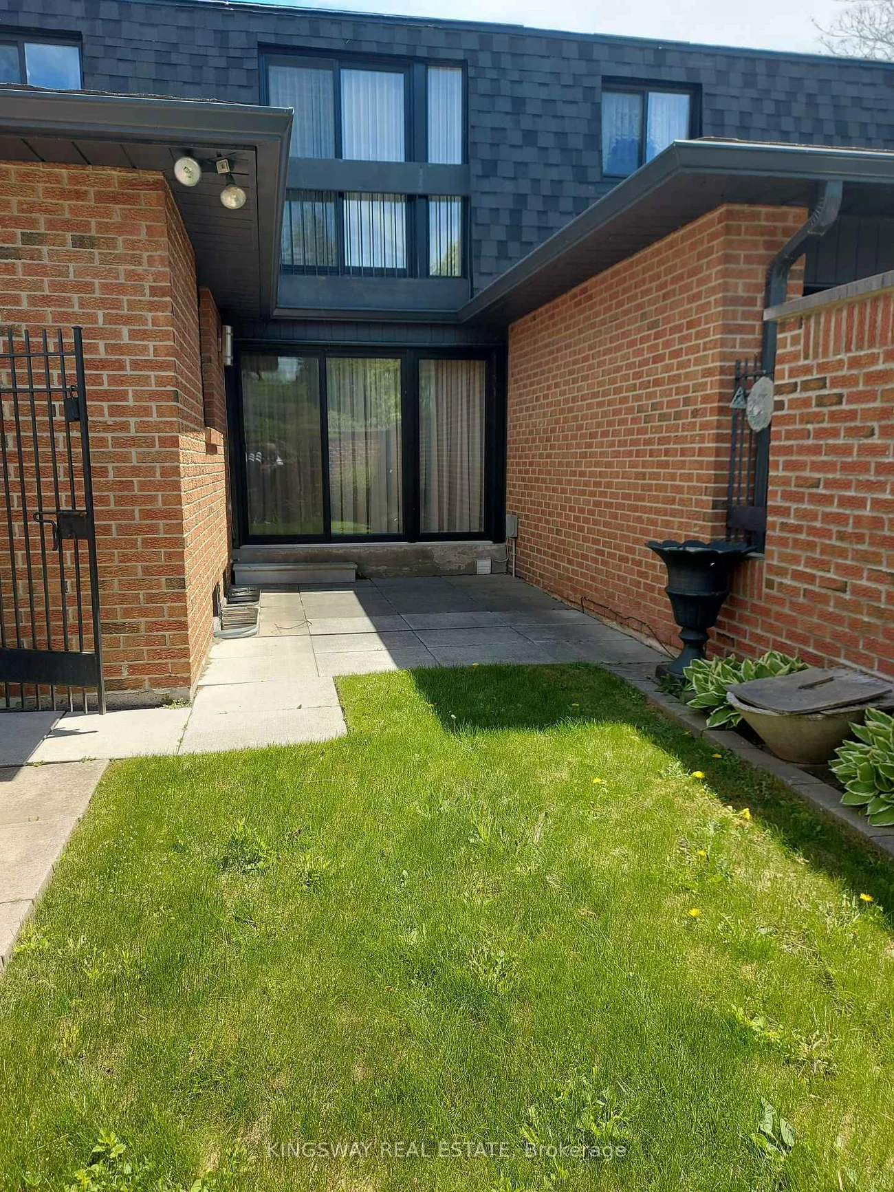 20, Mineola, Mineola, Mississauga