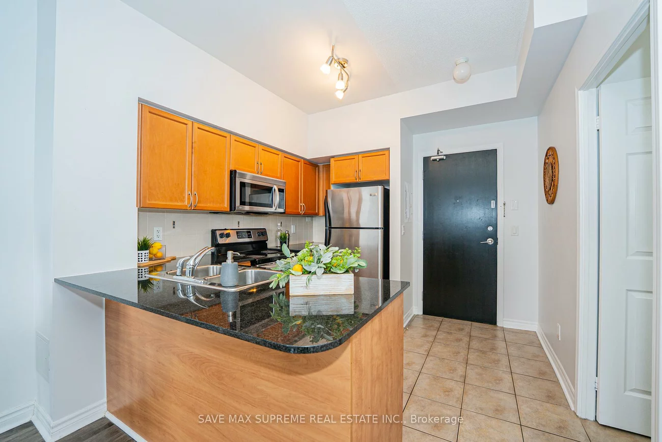 388, Prince Of Wales, City Centre, Mississauga