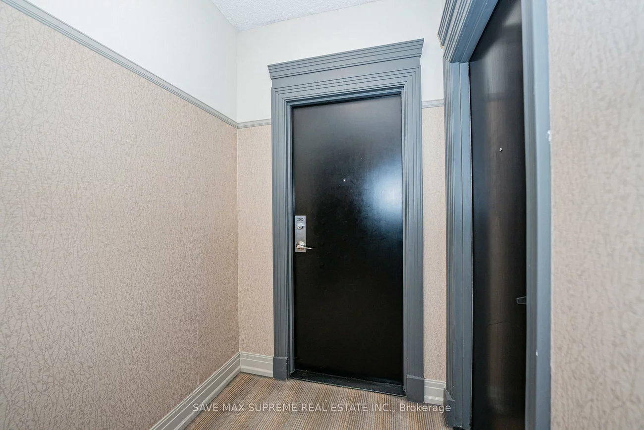 388, Prince Of Wales, City Centre, Mississauga