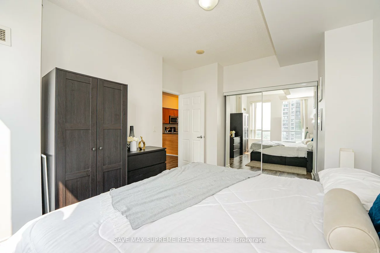388, Prince Of Wales, City Centre, Mississauga