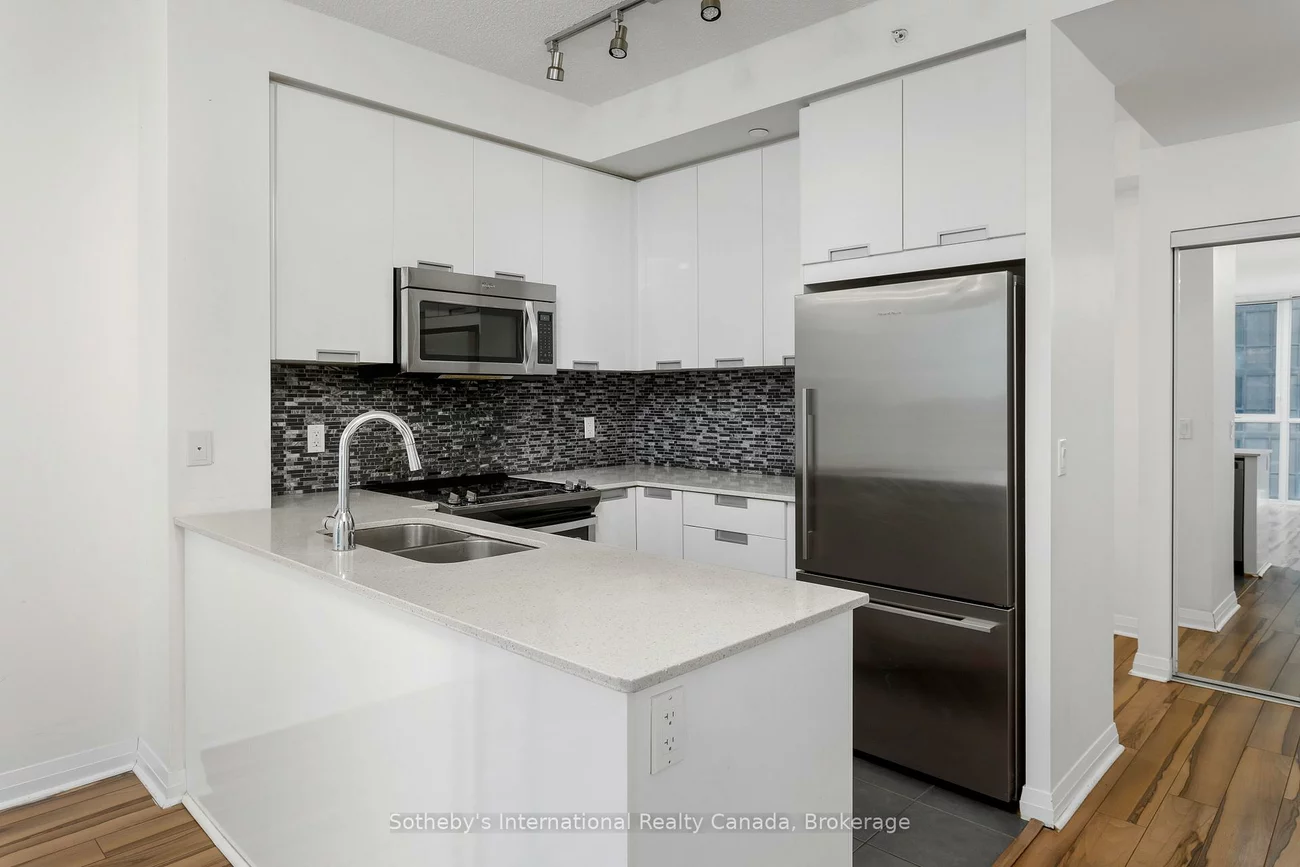 55, Eglinton, Hurontario, Mississauga