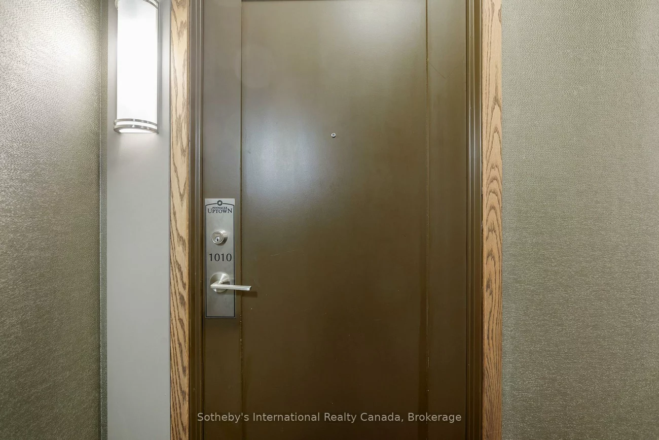 55, Eglinton, Hurontario, Mississauga