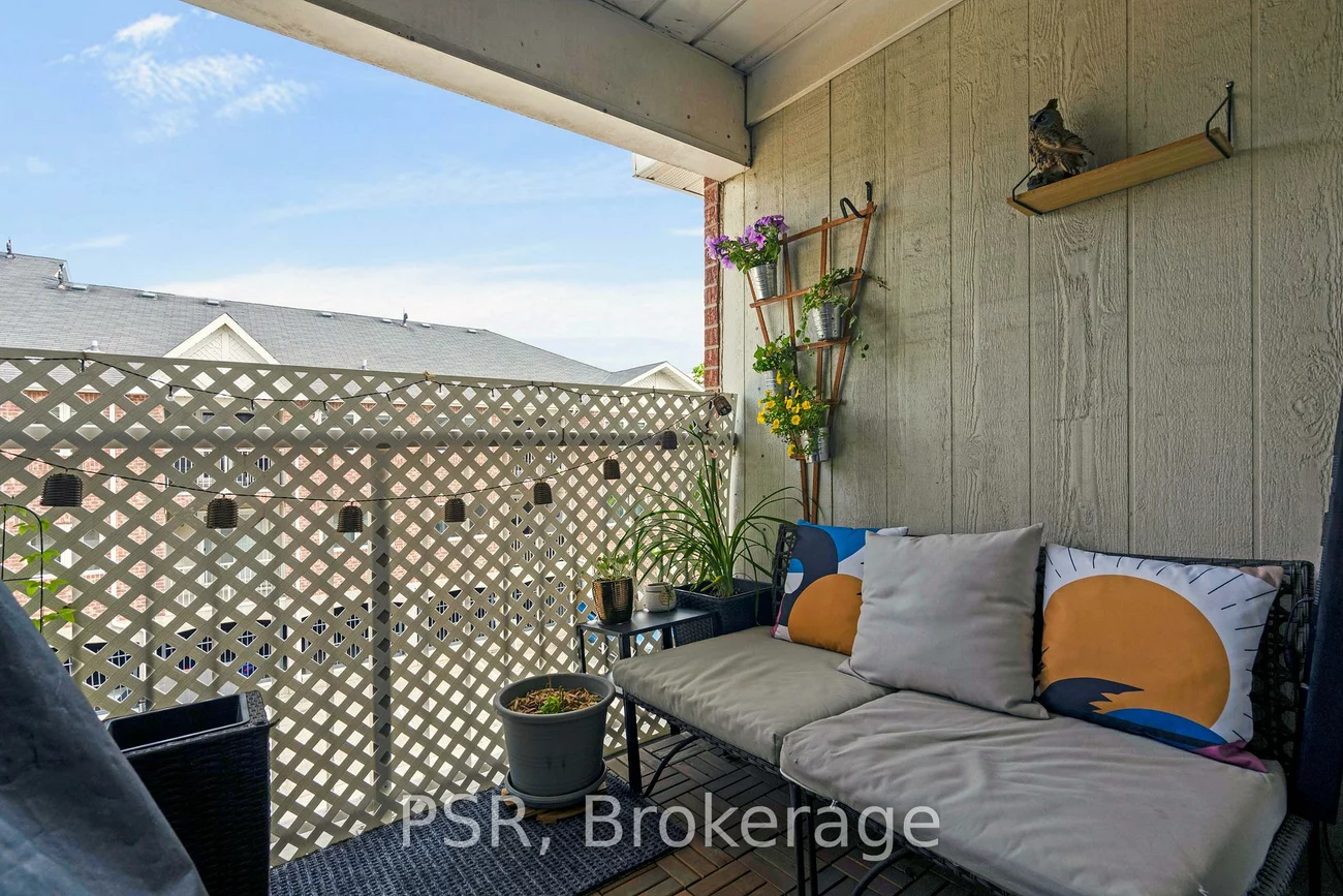 75, Bristol, Hurontario, Mississauga