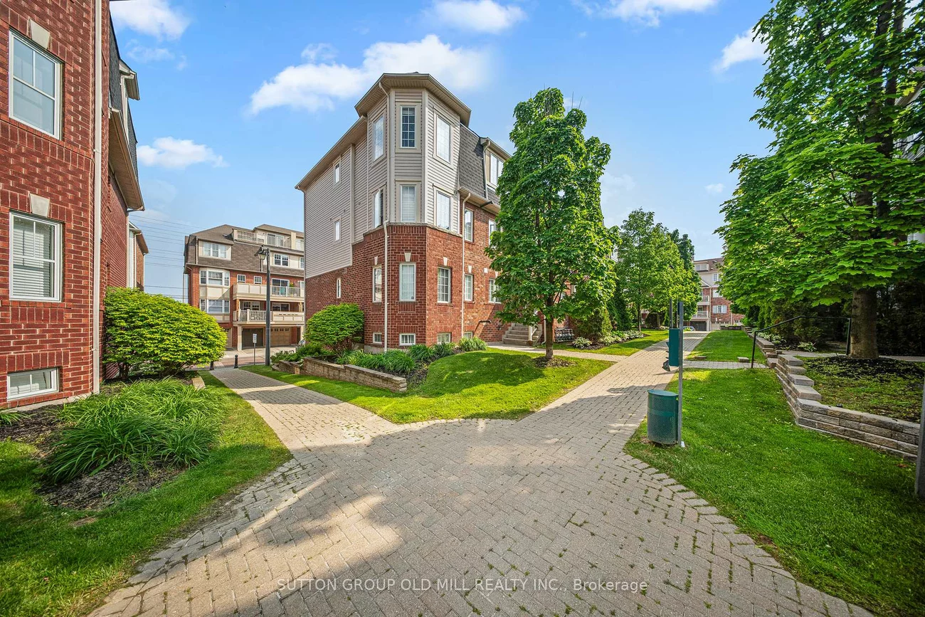 760, Neighbourhood, Cooksville, Mississauga
