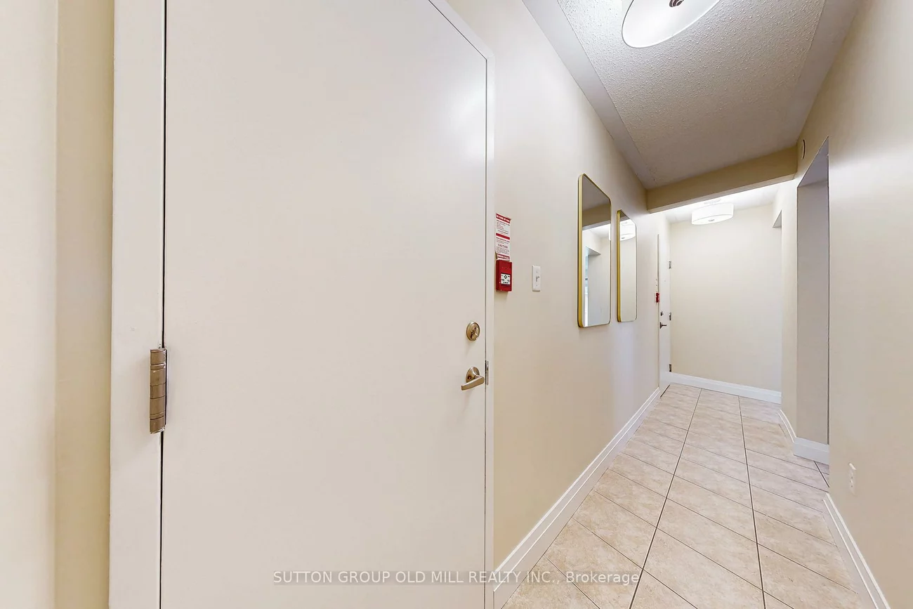 760, Neighbourhood, Cooksville, Mississauga