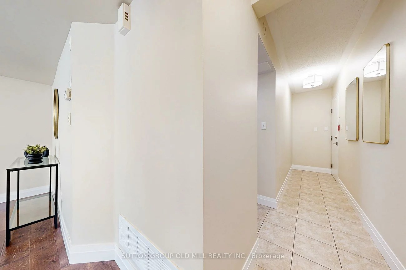 760, Neighbourhood, Cooksville, Mississauga