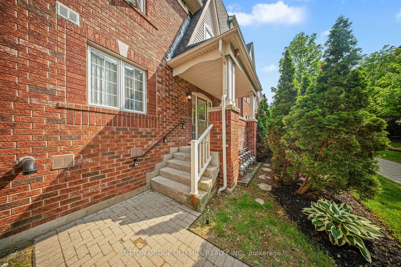 760, Neighbourhood, Cooksville, Mississauga