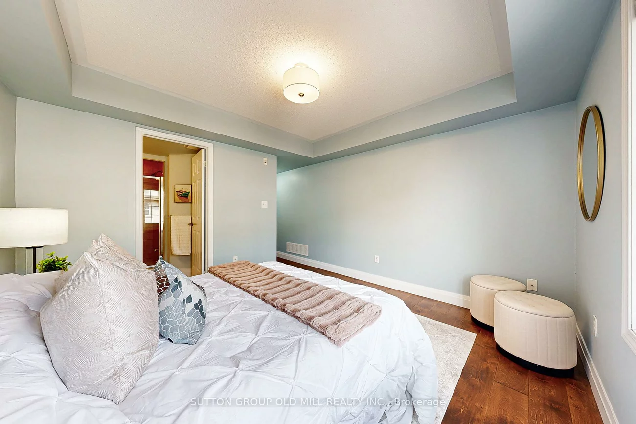 760, Neighbourhood, Cooksville, Mississauga