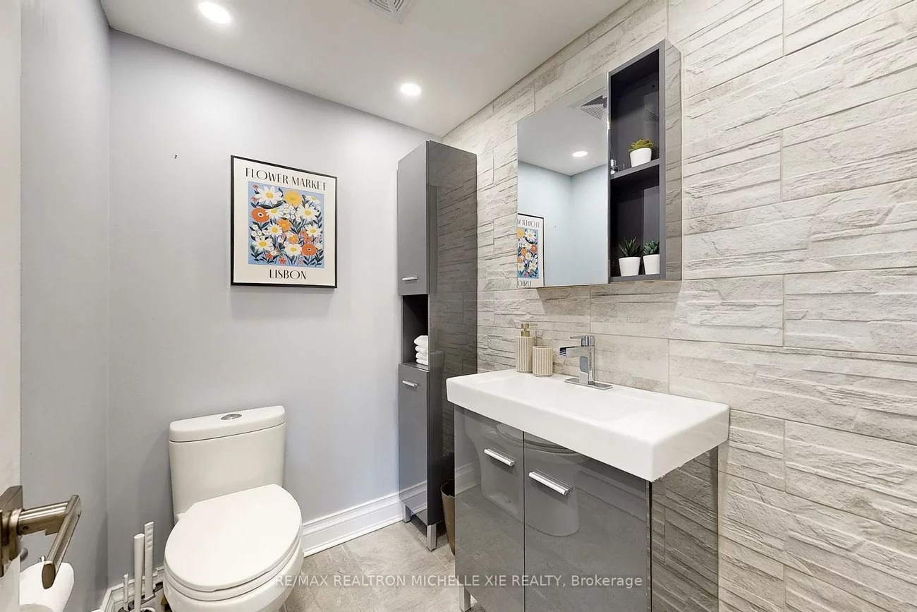 65, Trailwood, Hurontario, Mississauga