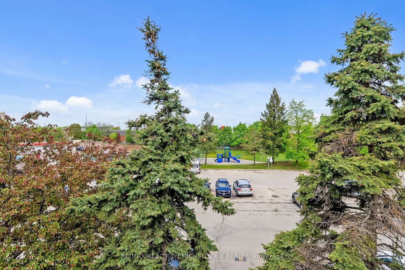 65, Trailwood, Hurontario, Mississauga