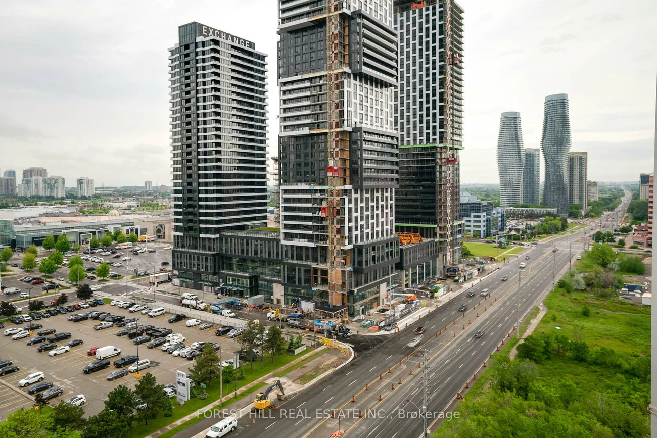 220, Burnhamthorpe, City Centre, Mississauga
