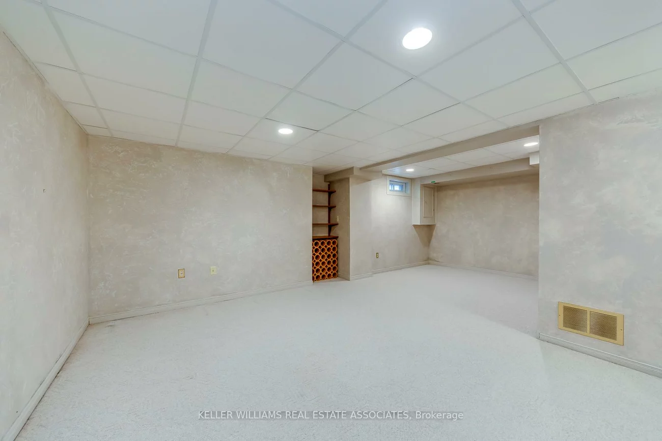 3050, Orleans, Erin Mills, Mississauga