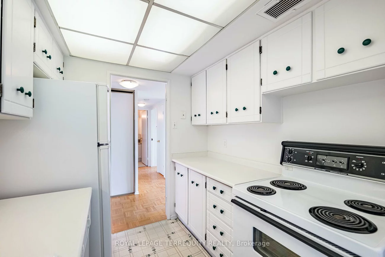 1333, Bloor, Applewood, Mississauga