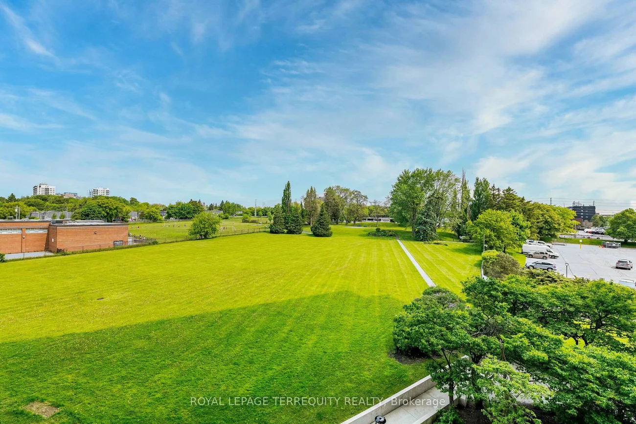 1333, Bloor, Applewood, Mississauga