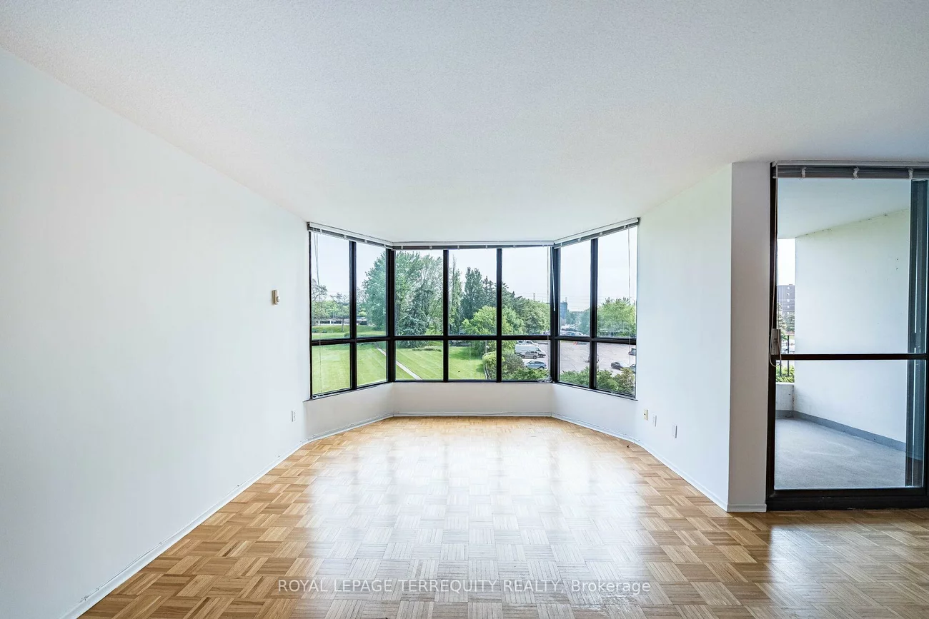 1333, Bloor, Applewood, Mississauga