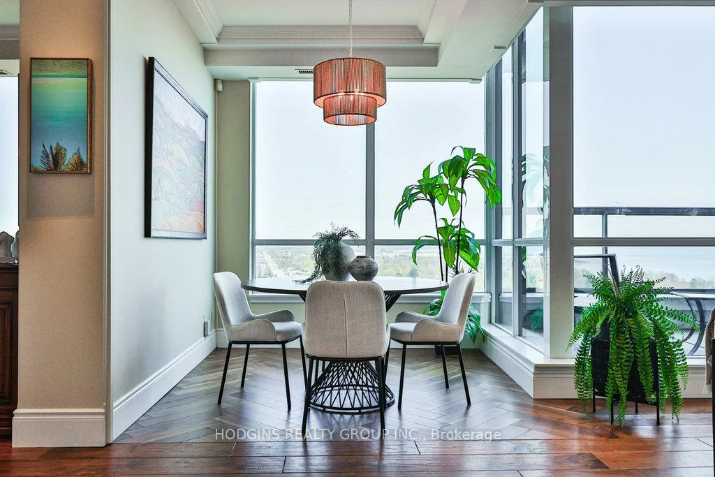 1, Hurontario, Port Credit, Mississauga