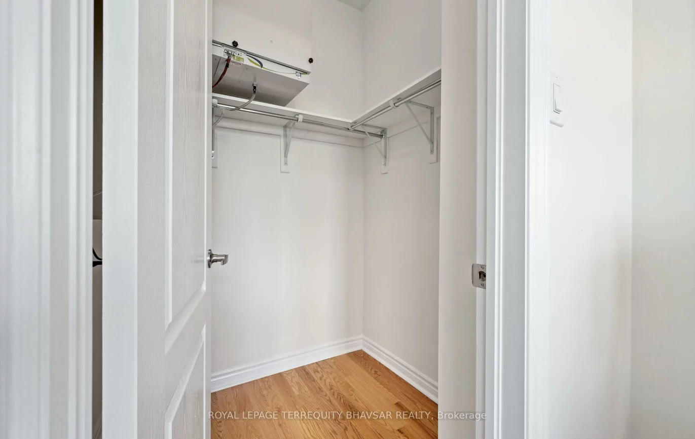 89, Armdale, Hurontario, Mississauga