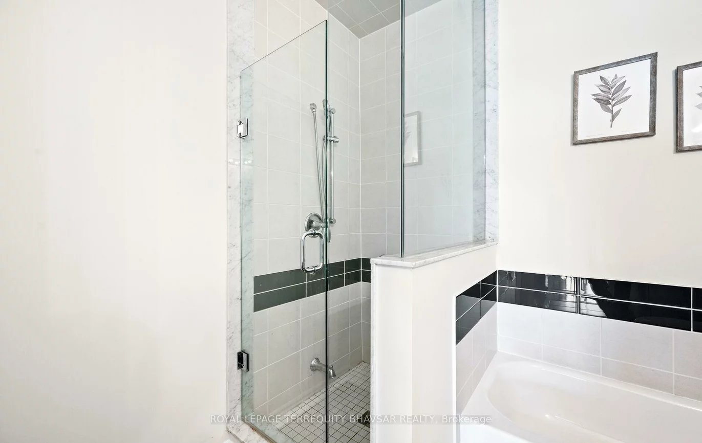 89, Armdale, Hurontario, Mississauga
