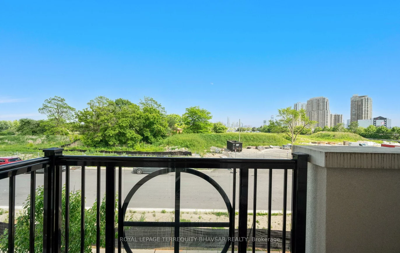 89, Armdale, Hurontario, Mississauga