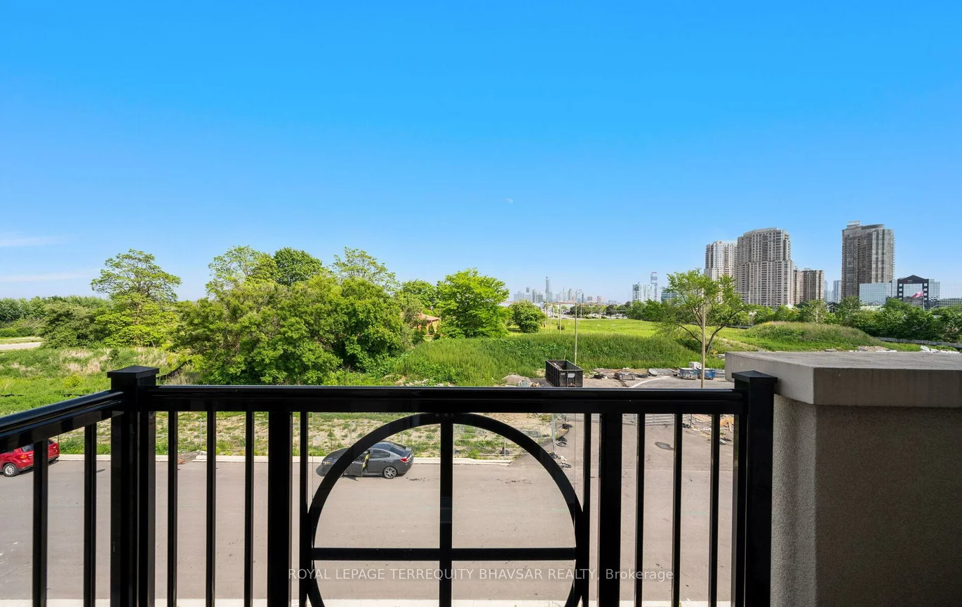 89, Armdale, Hurontario, Mississauga